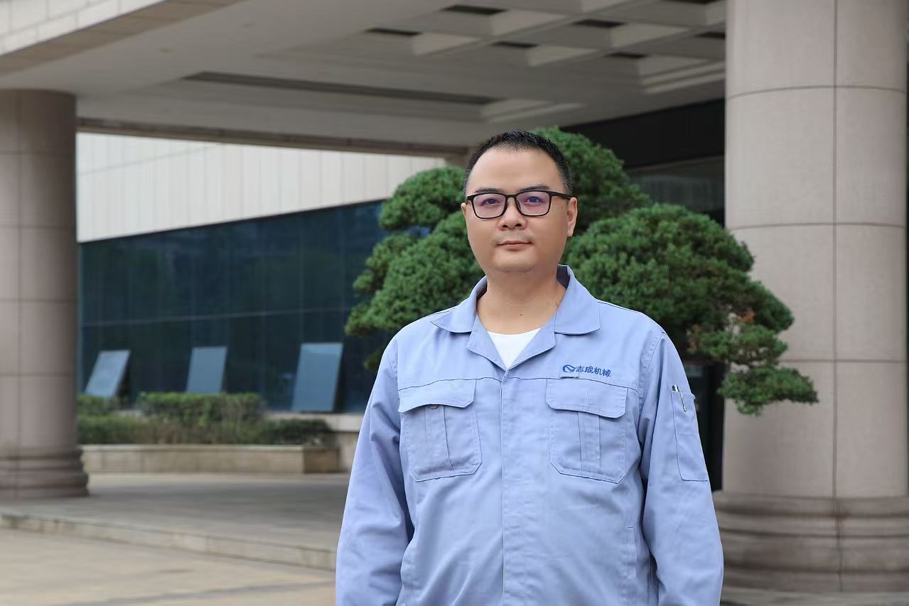 任中贵专利丨发动机汽缸头油道气密性检测的封堵装置